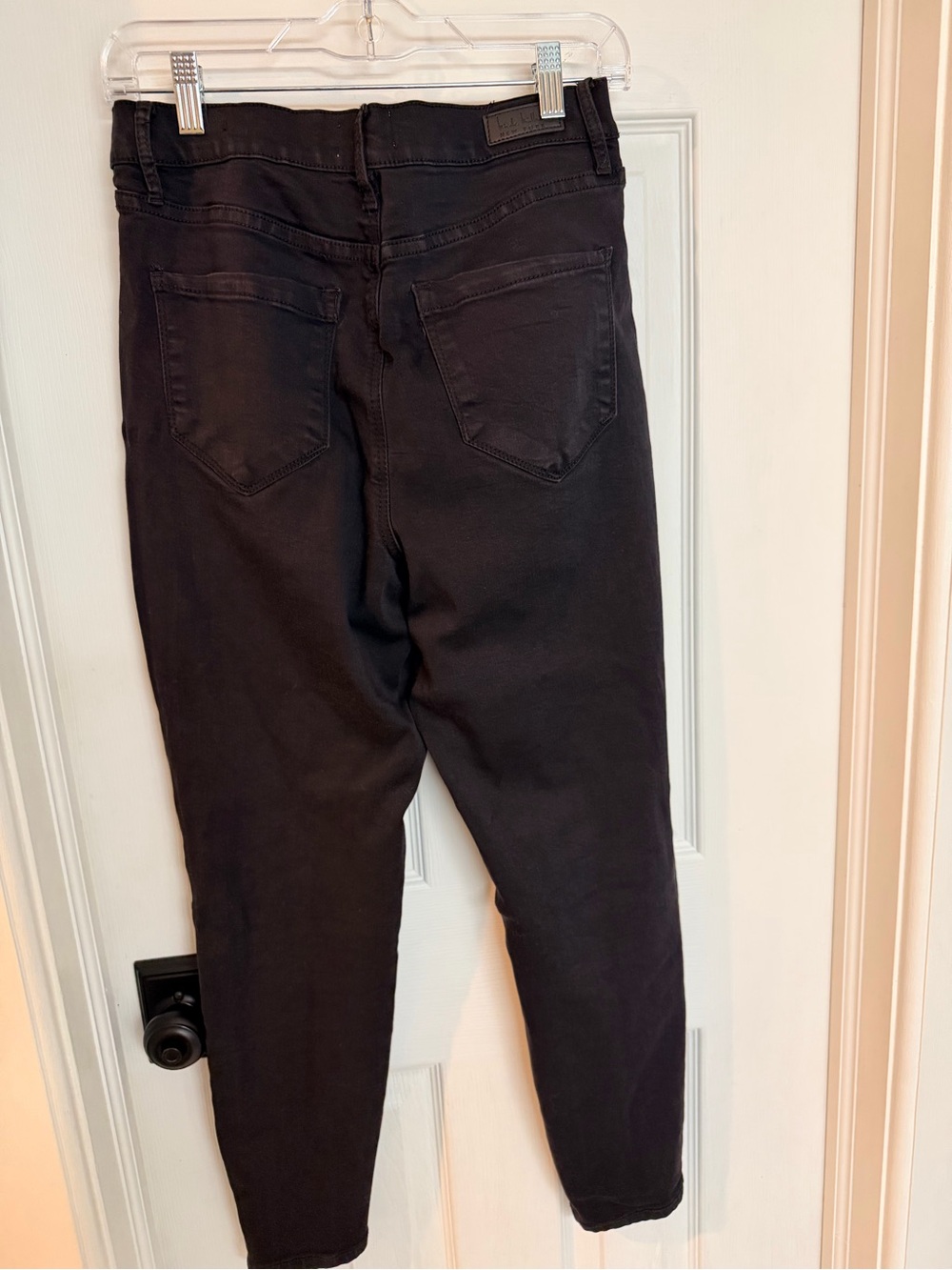 Nicole Miller New York Black Skinny Jeans Women’s - Picture 5 of 6